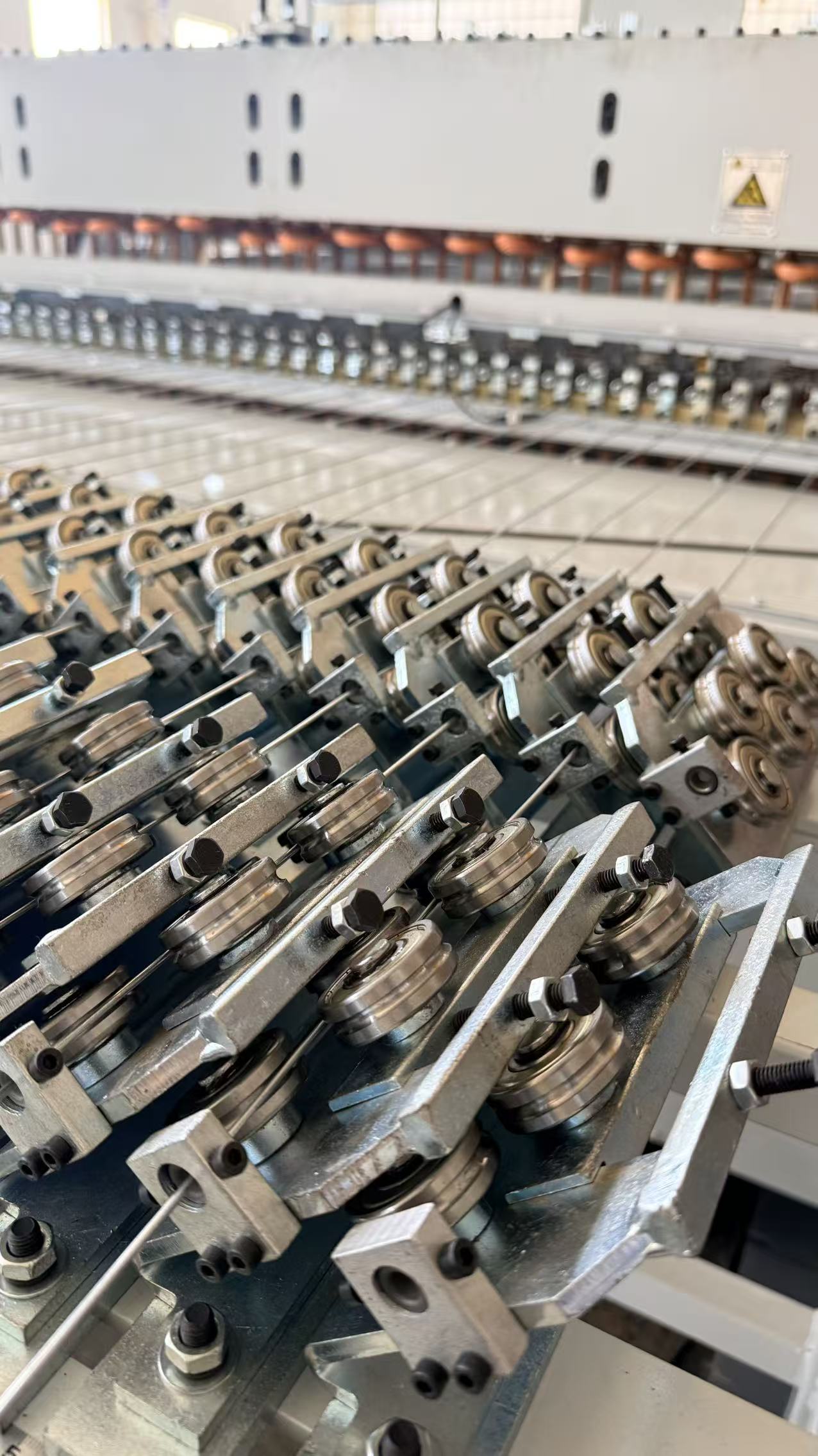 Straightening roller