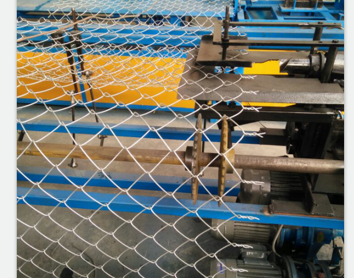 Automatic Chain Link Mesh Weaving Machine